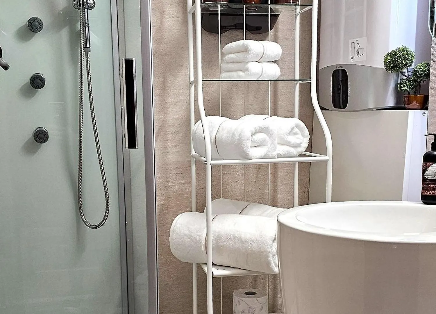 Apartment Royal Sinn Signature Suite Bucharest Romania