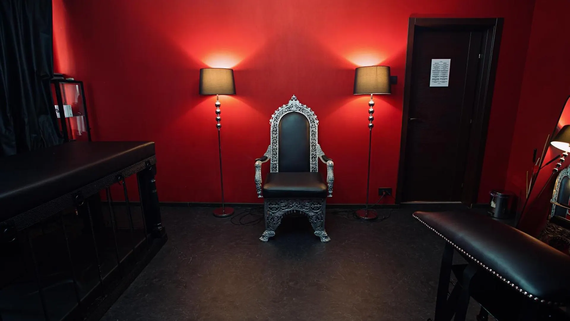 Royal Sinn Signature Suite Bucharest Apartment